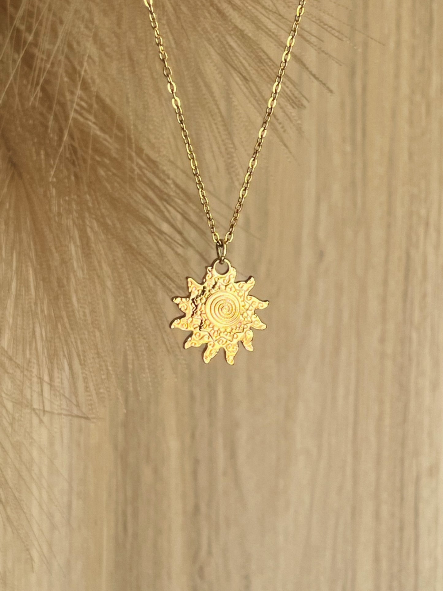 Collier Lou