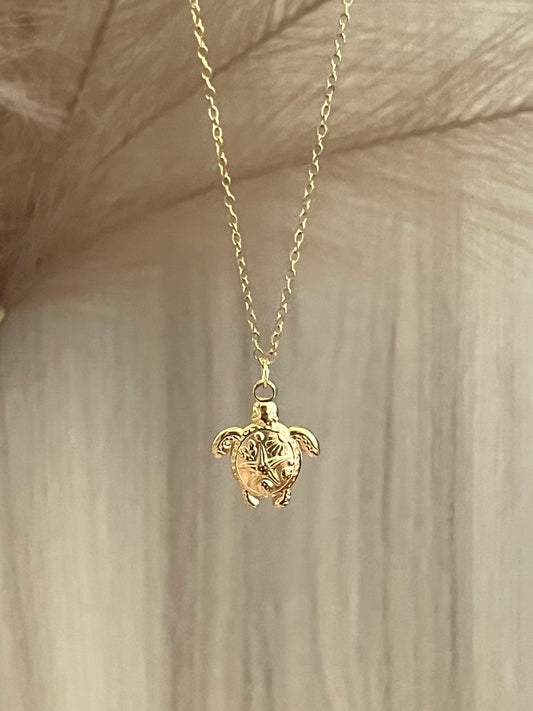 Collier Caroline